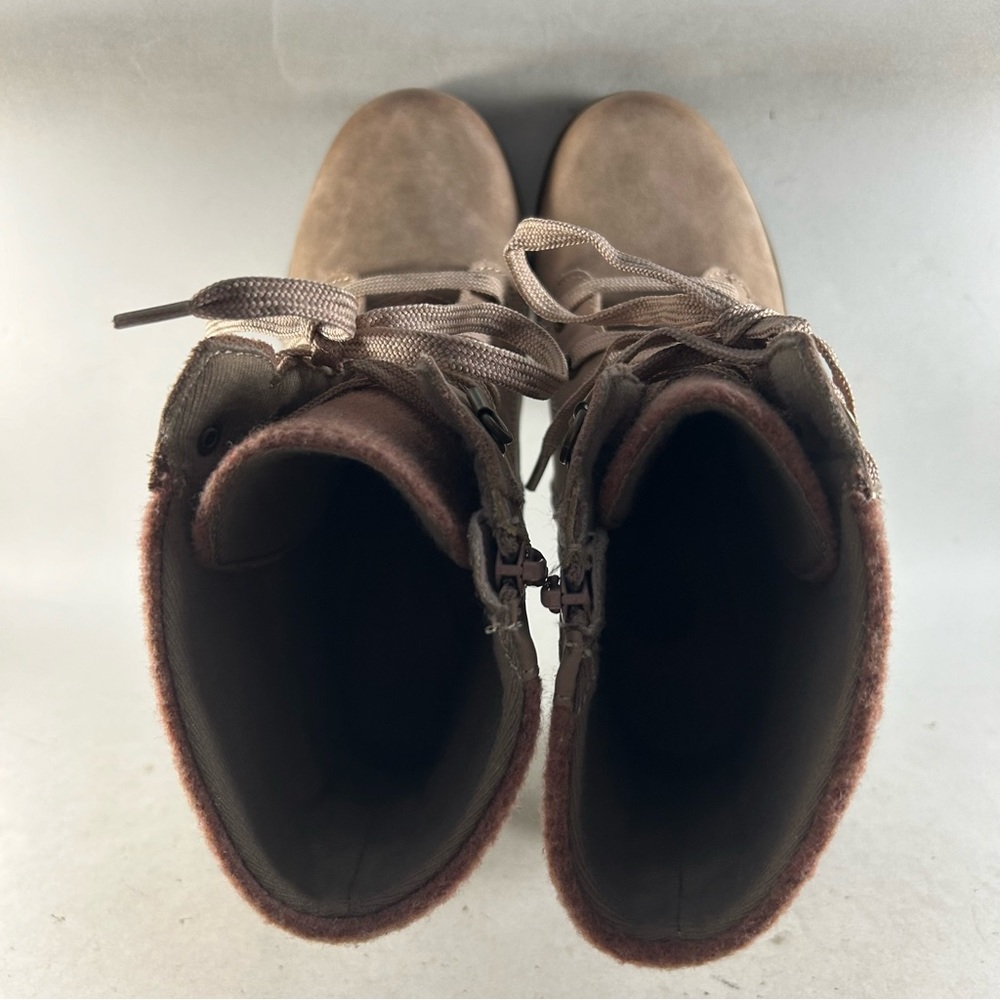Earth Origins Taupe Lace-Up Ankle Boots with Brown Felt Collar - Picture 7 of 7